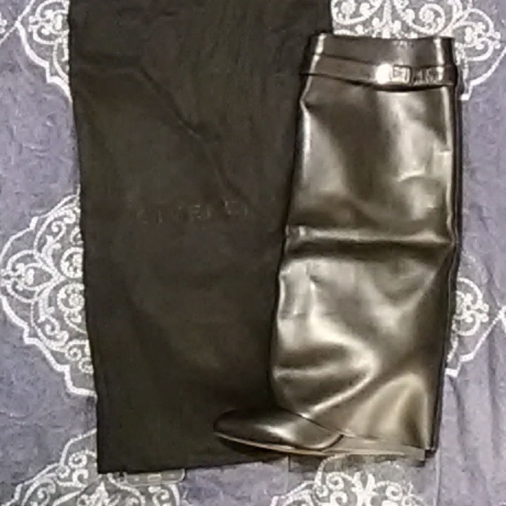 Givenchy fold over shark lock boots.